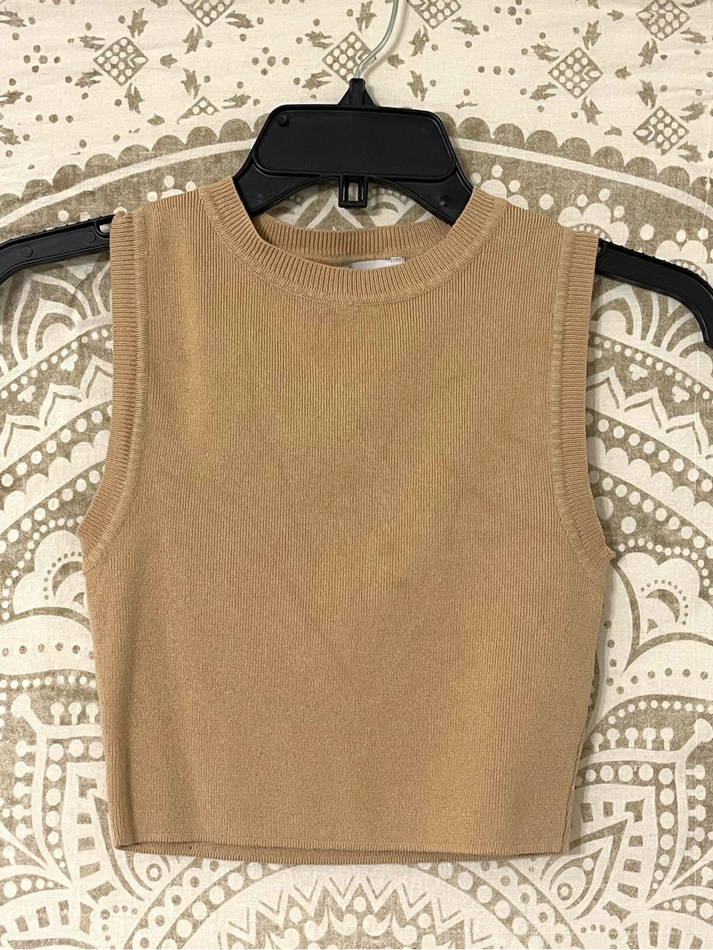 "ZARA" TAN SWEATER TANK, EXCELLENT CONDITION...LADIES SIZE SMALL